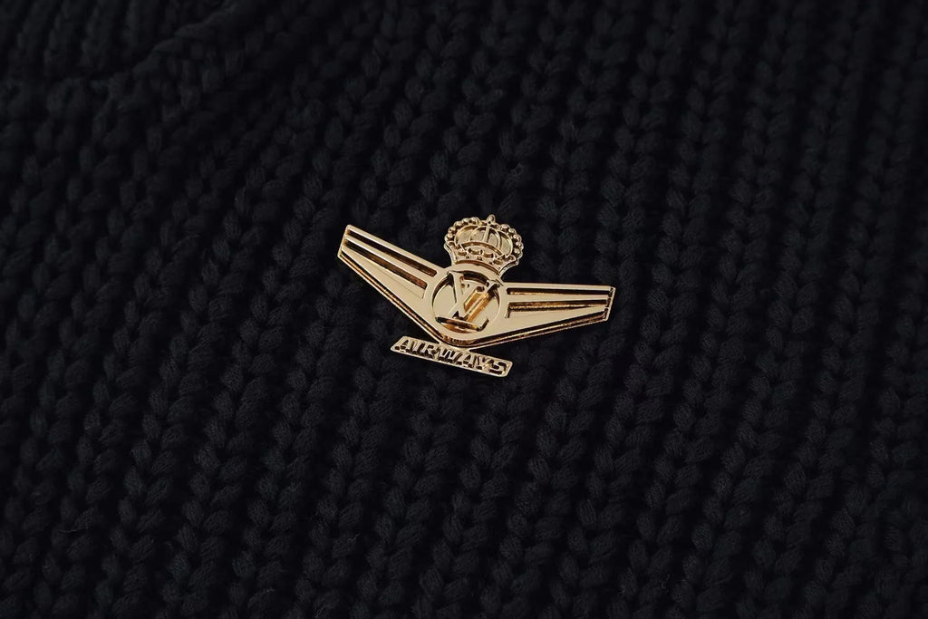 New collar sweater