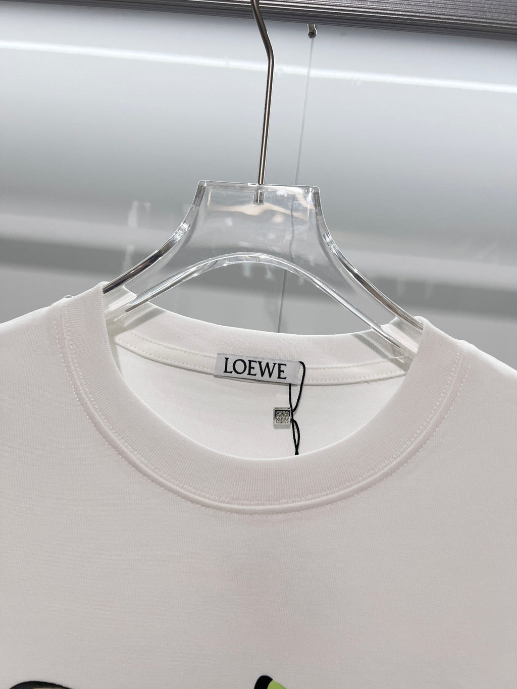 Jelly offset letter round neck T-shirt