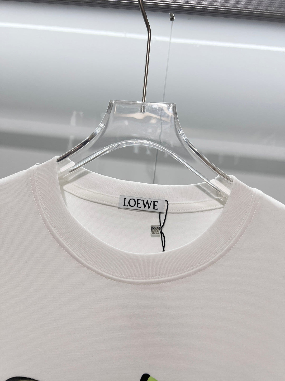 Jelly offset letter round neck T-shirt