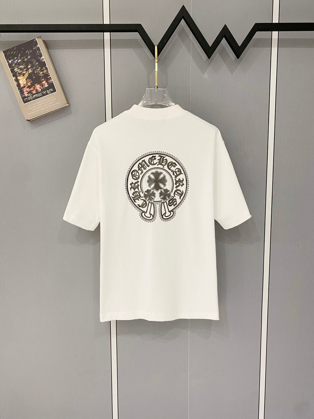 New spring short sleeved round neck T-shirt