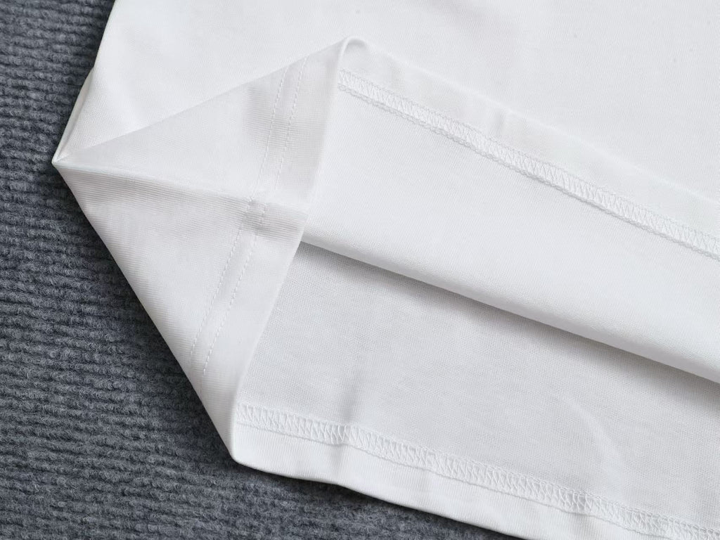 New color blocked embroidered letter T-shirt