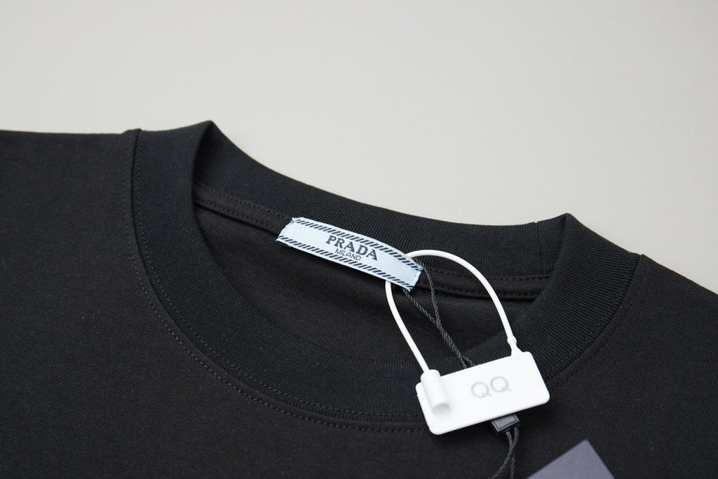 Early Spring New Pocket Printed T-shirt