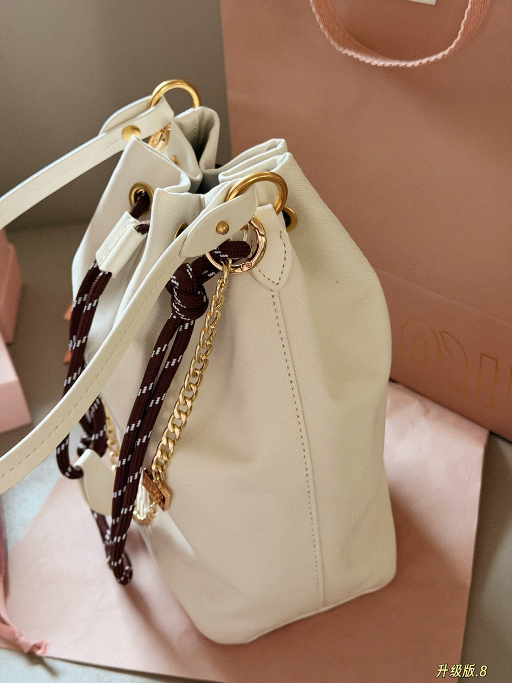 Canvas drawstring bucket bag