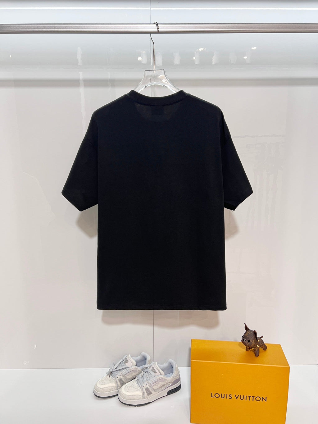 New color blocked ten thousand needle embroidered letter short sleeved shirt
