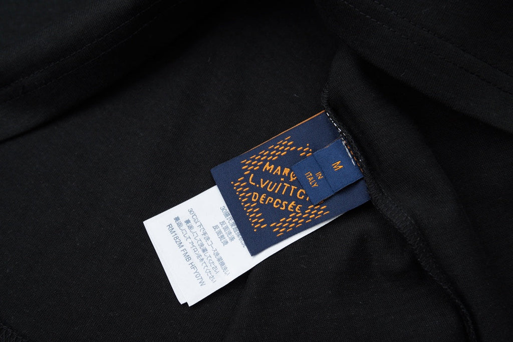 Contrast embroidered T-shirt