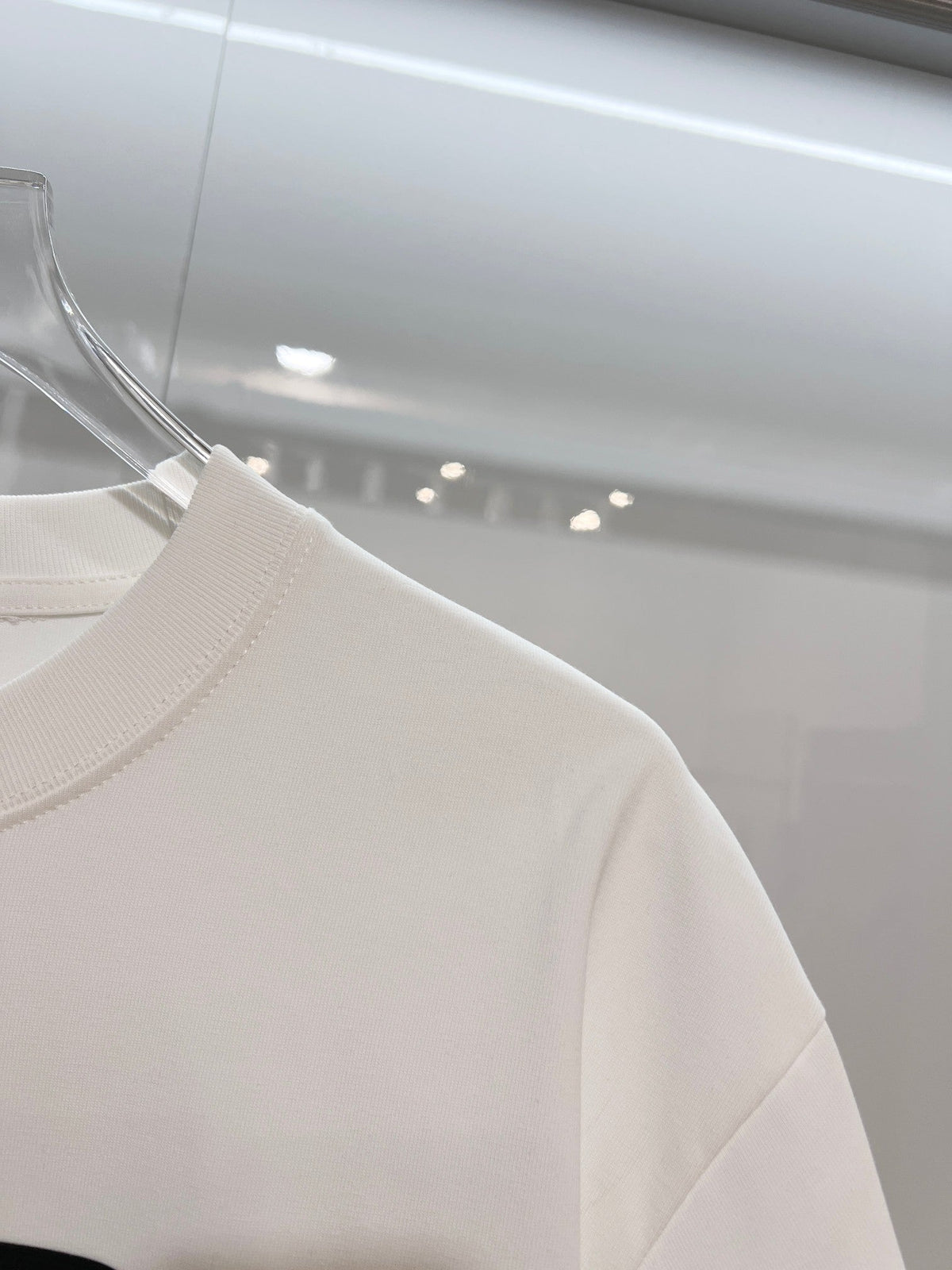 Classic Splicing Color Contrast Offset Letter Round Neck T-shirt