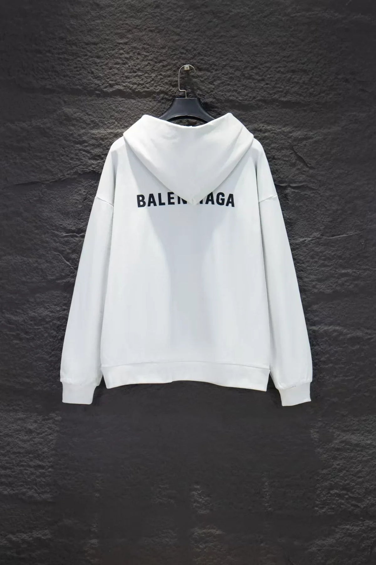 New open chest embroidered hooded sweatshirt