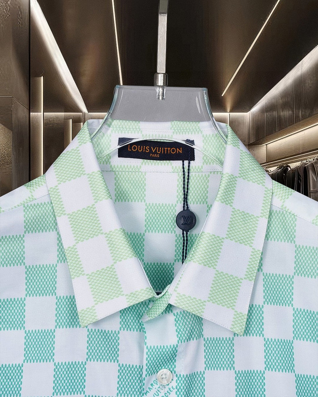 Gradient checkerboard digital printed short sleeved shirt
