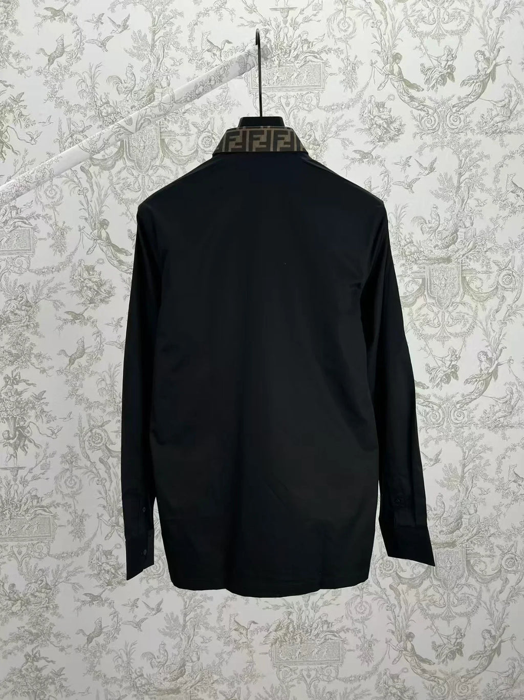New long sleeved shirt