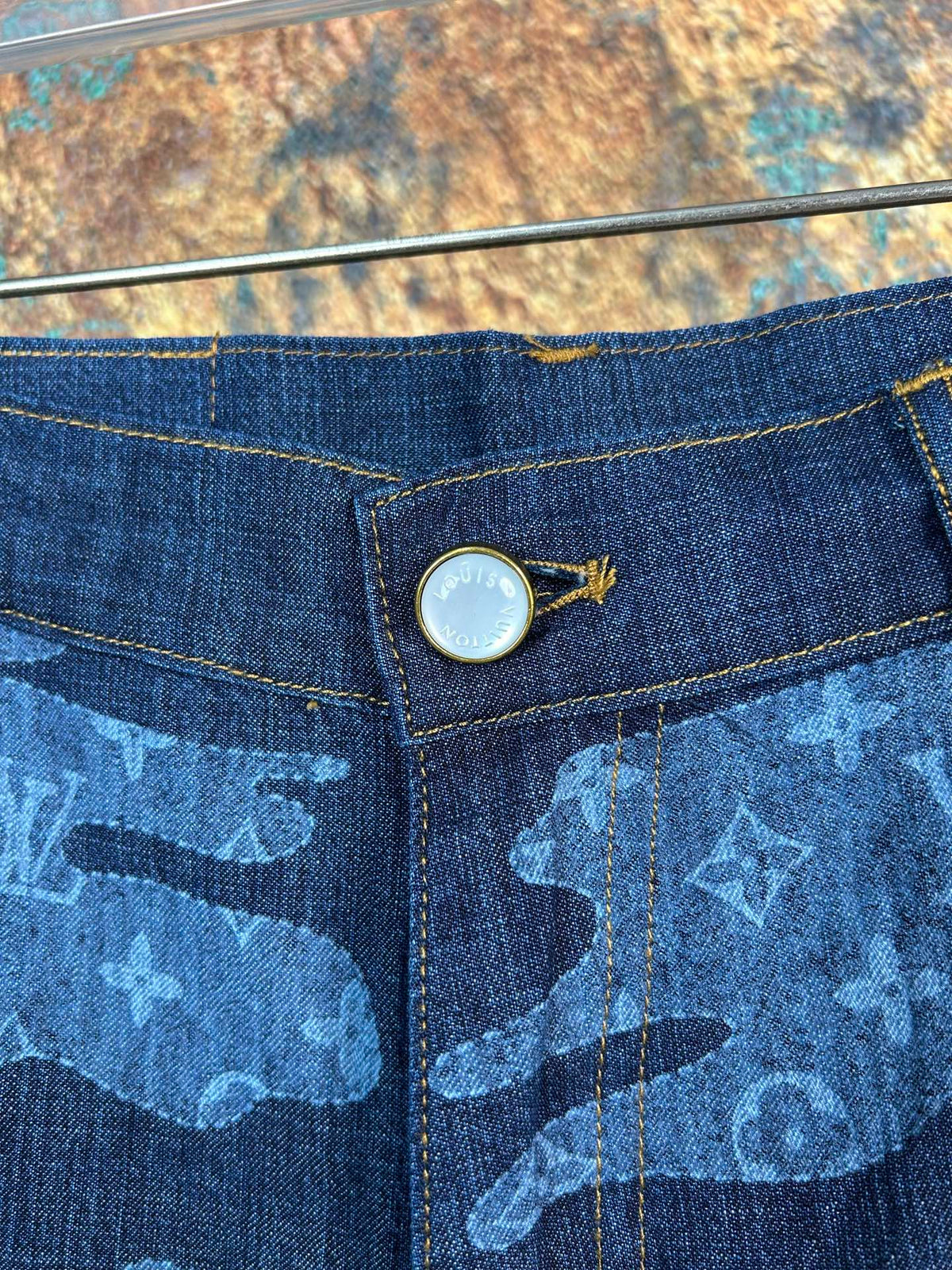 New cloud youth fabric zipper opening denim shorts