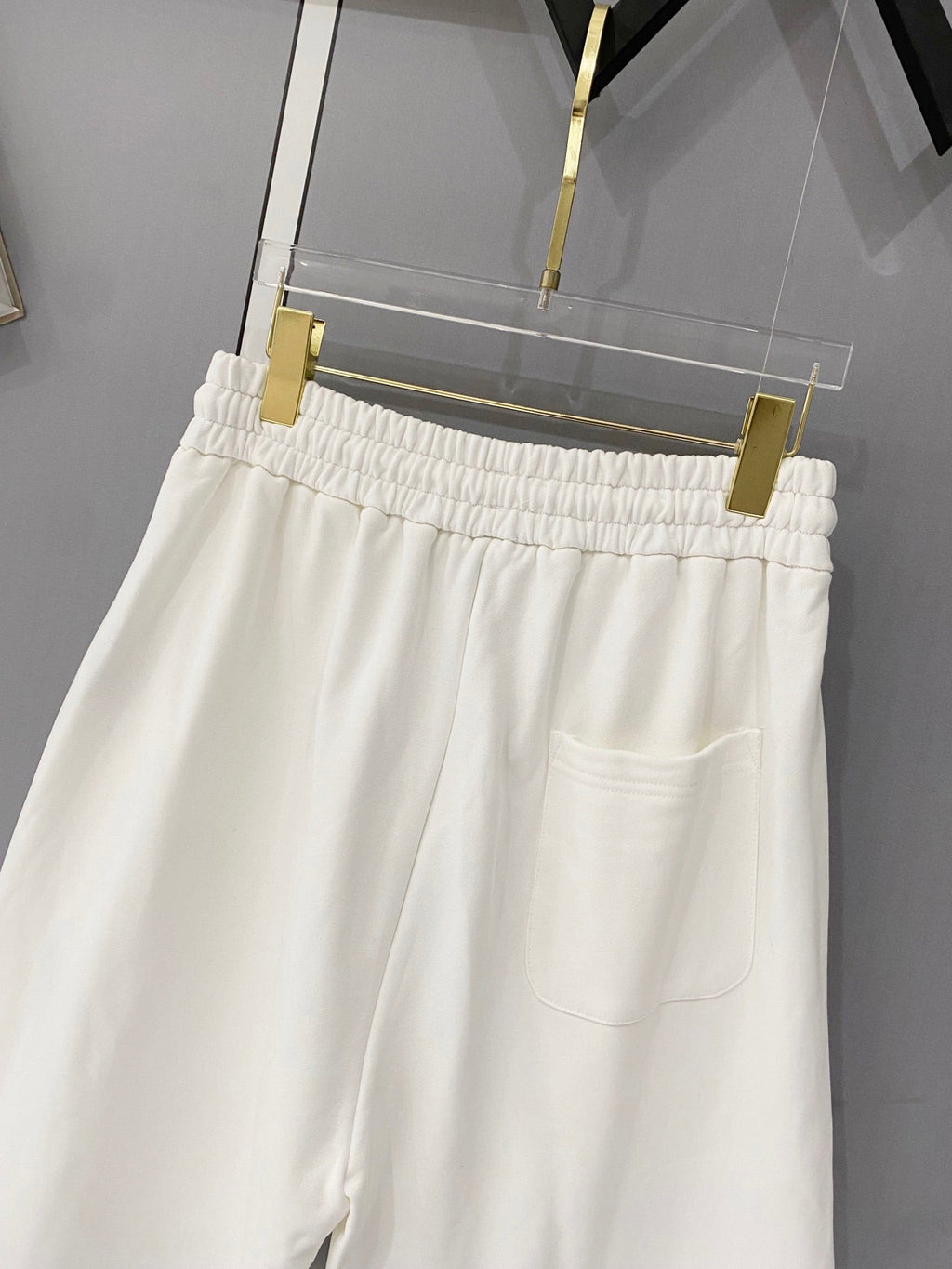Classic letter embroidered casual shorts