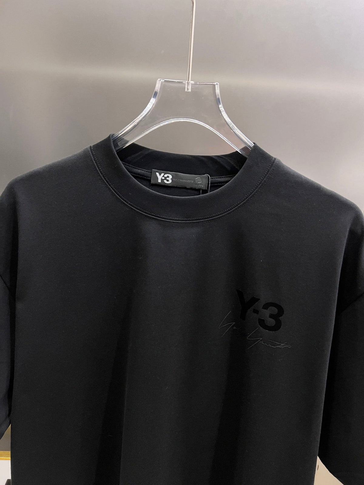 Signature letter 3D craft short sleeved T-shirt
