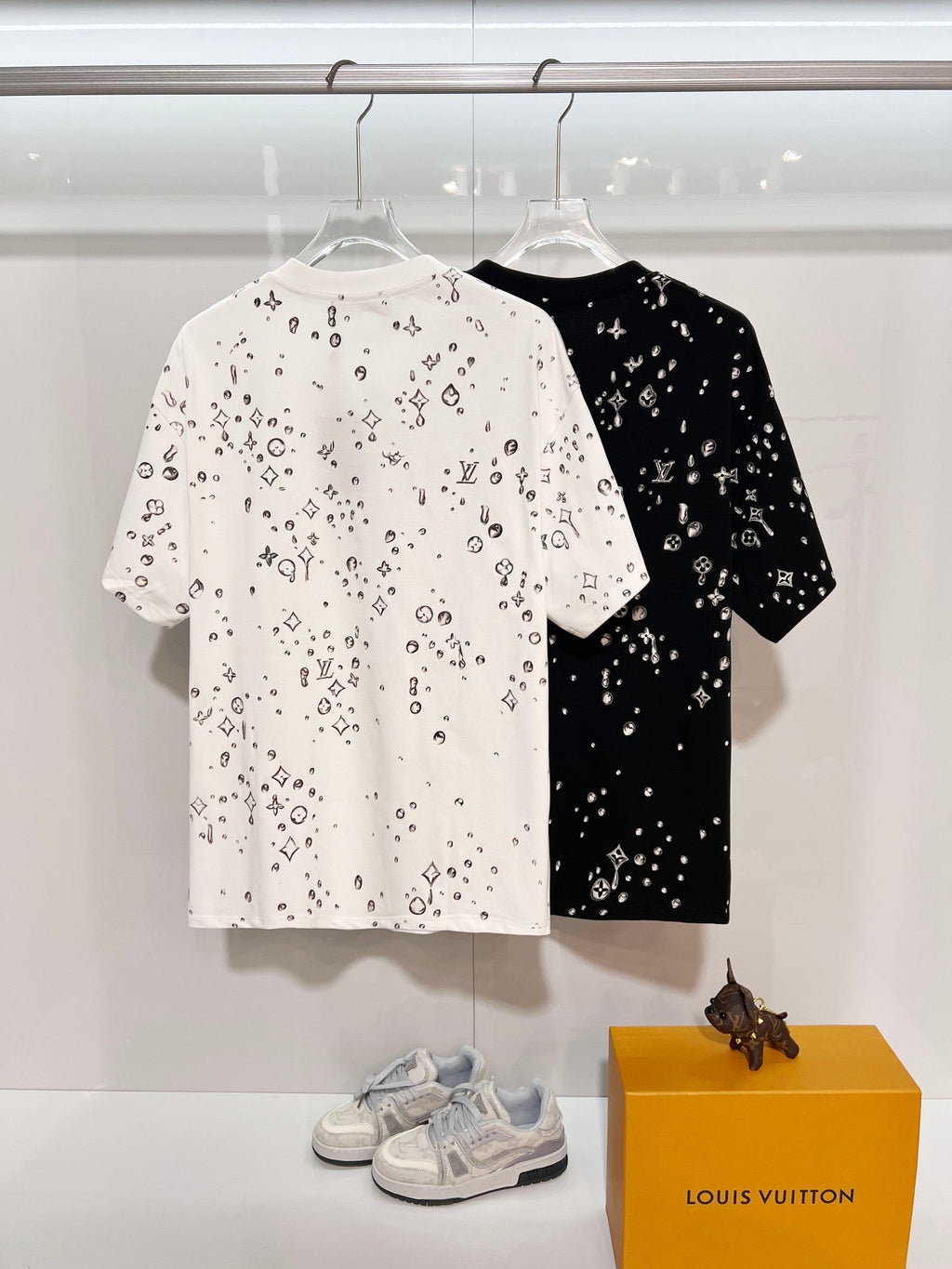 New full body clover unisex short sleeved shirt