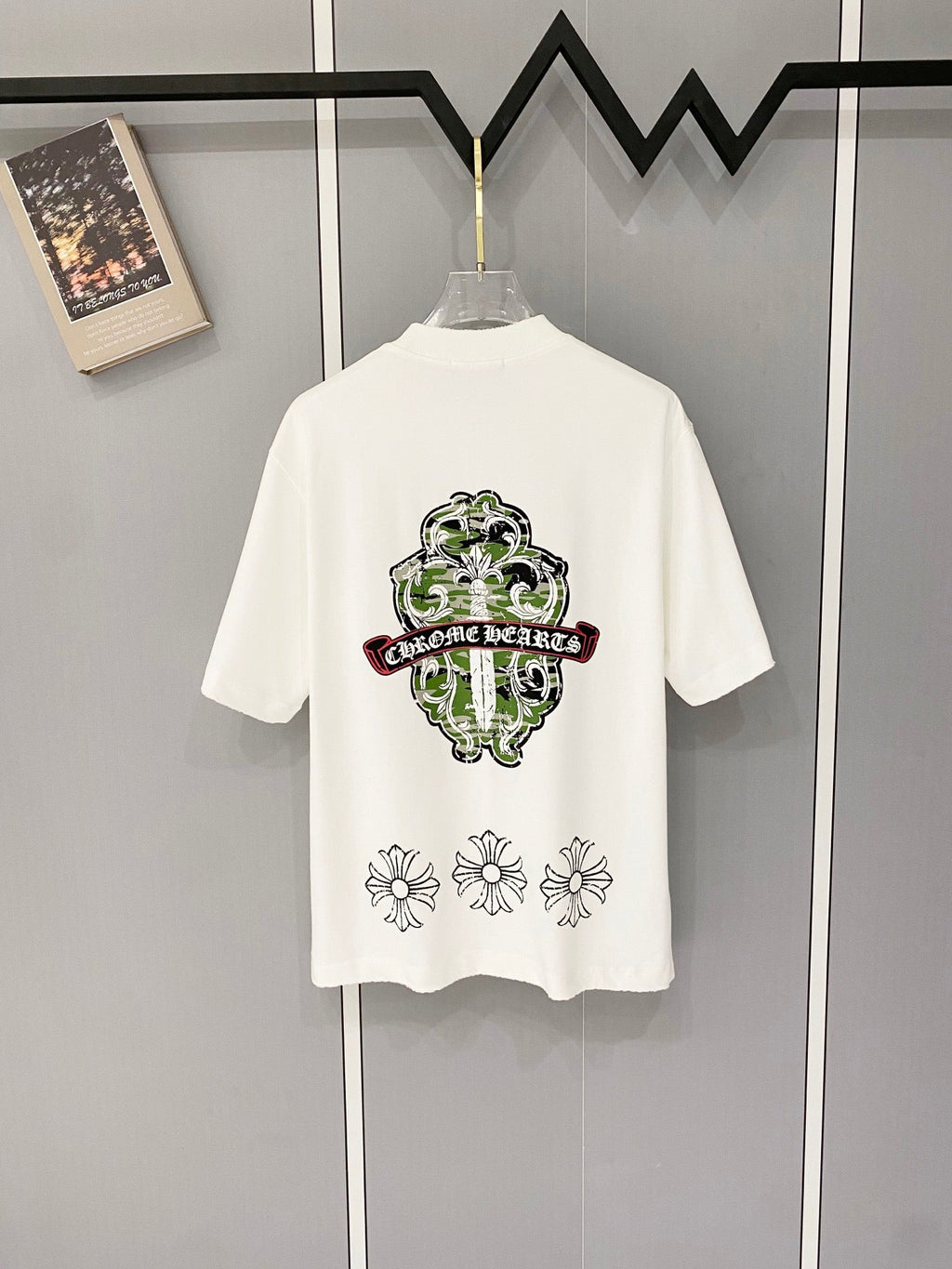 New spring short sleeved round neck T-shirt