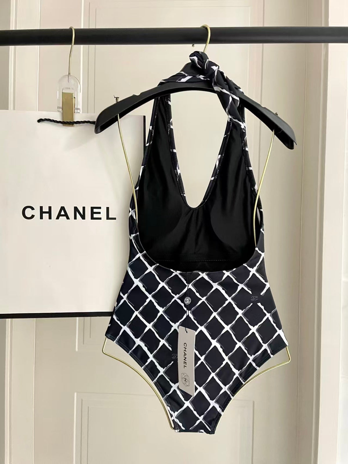 New quick drying swimsuit