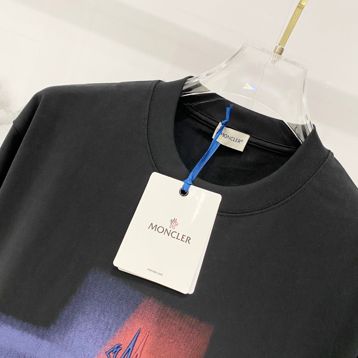 3D color blocked embroidery 🪡 Letter LOGO Phantom Spray Printed T-shirt
