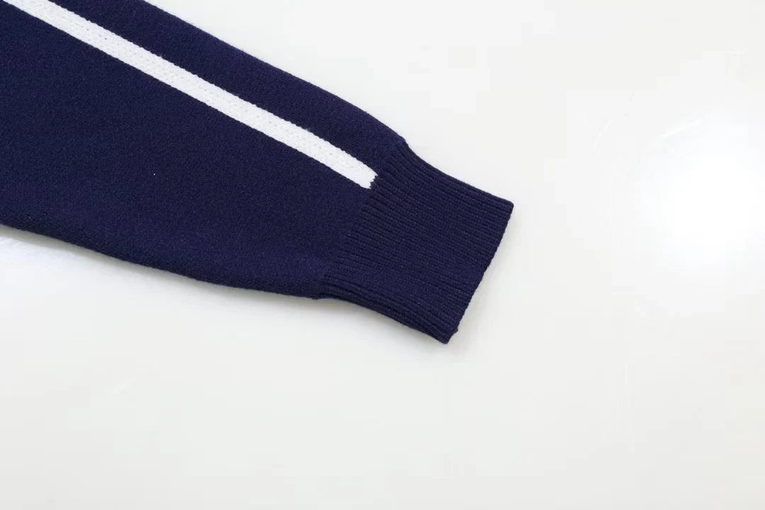 New letter jacquard sweater