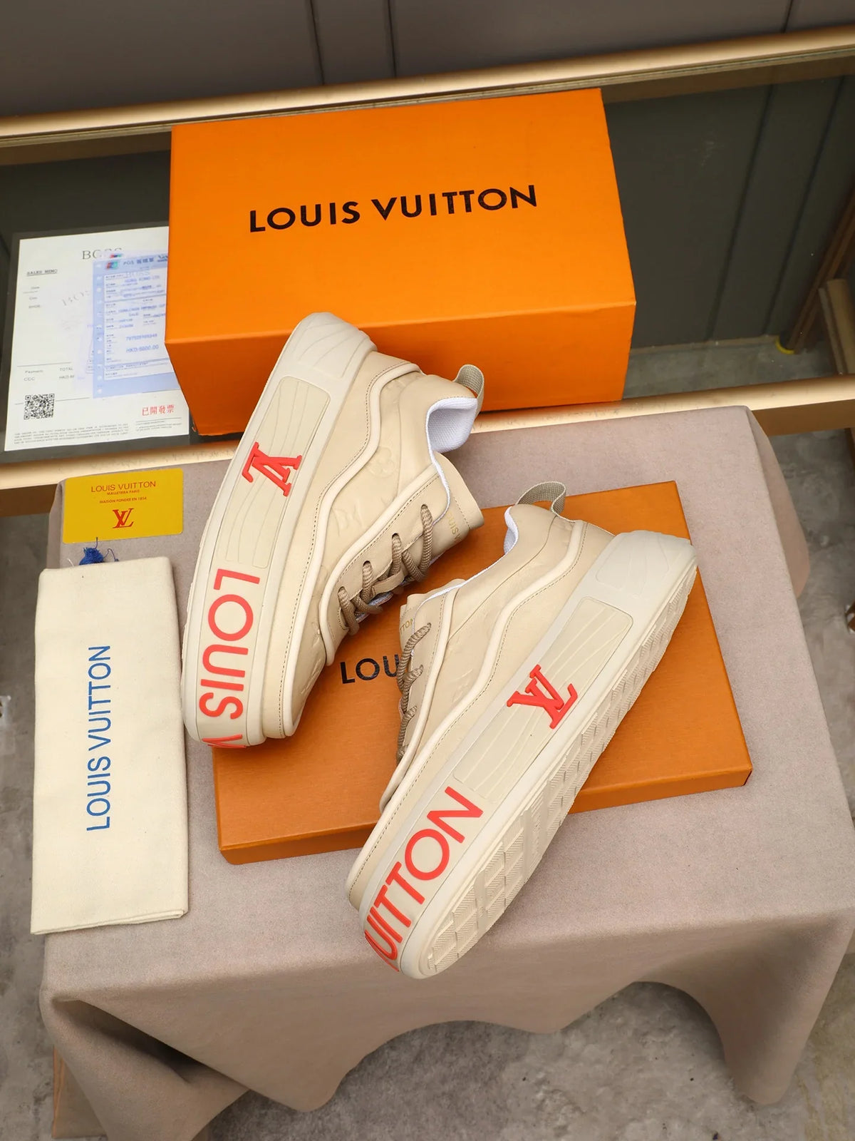 Novel and fashionable trendy shoes