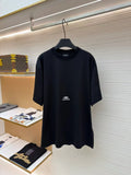 Embroidered round neck short sleeved shirt