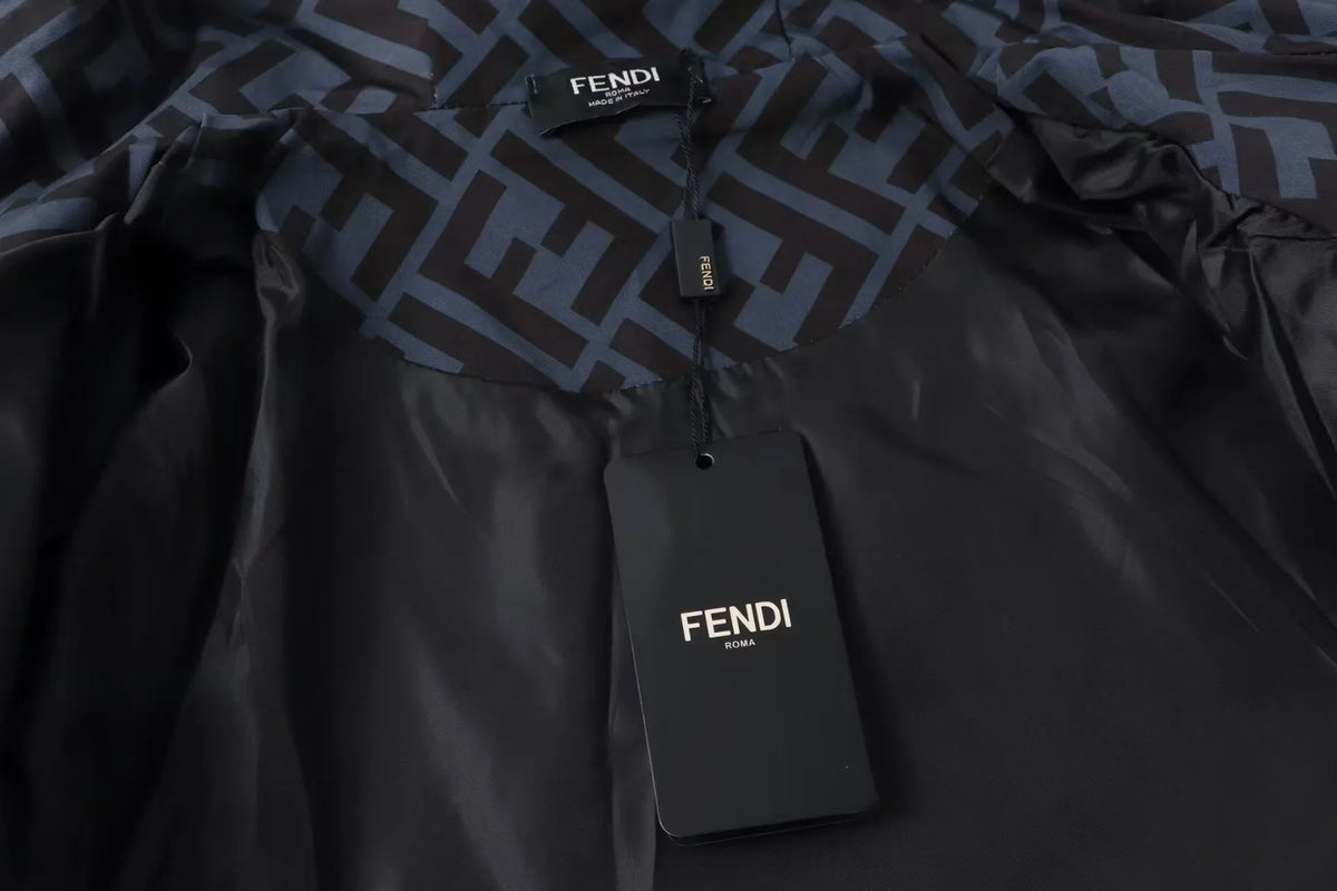 New embroidered hooded jacket