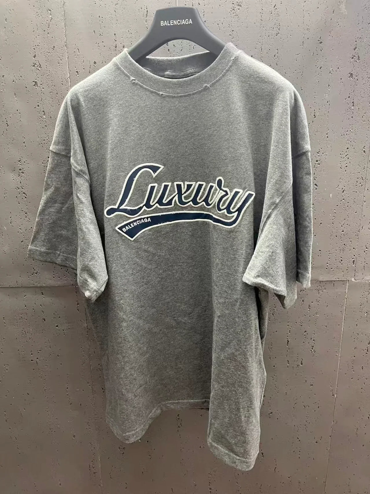 Burnt letter short sleeved T-shirt