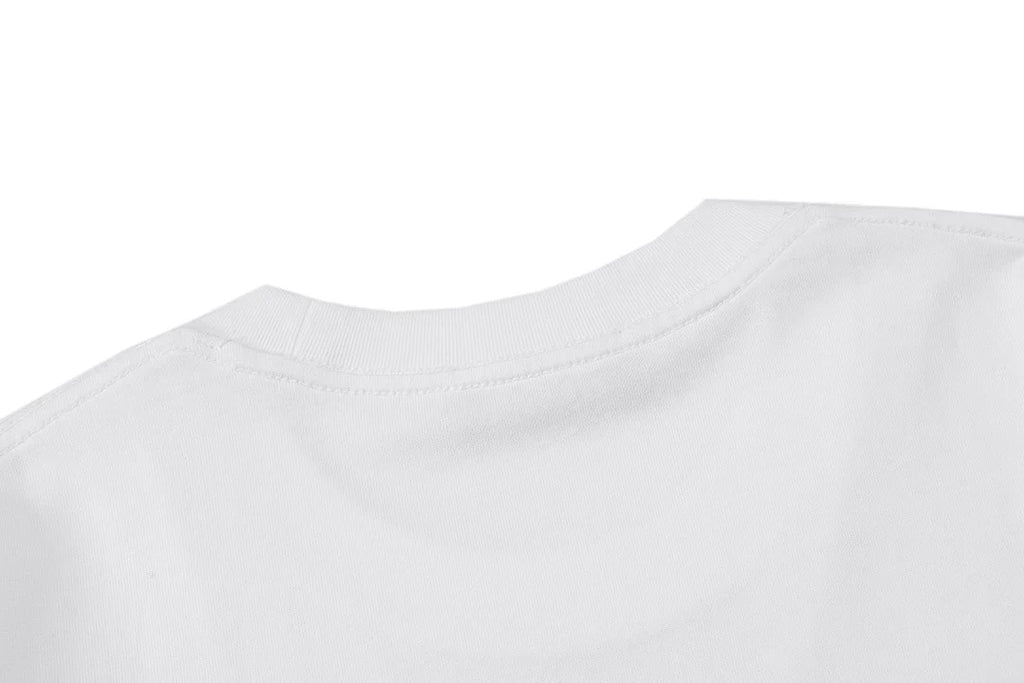 Embroidered letter logo, unisex long sleeved design