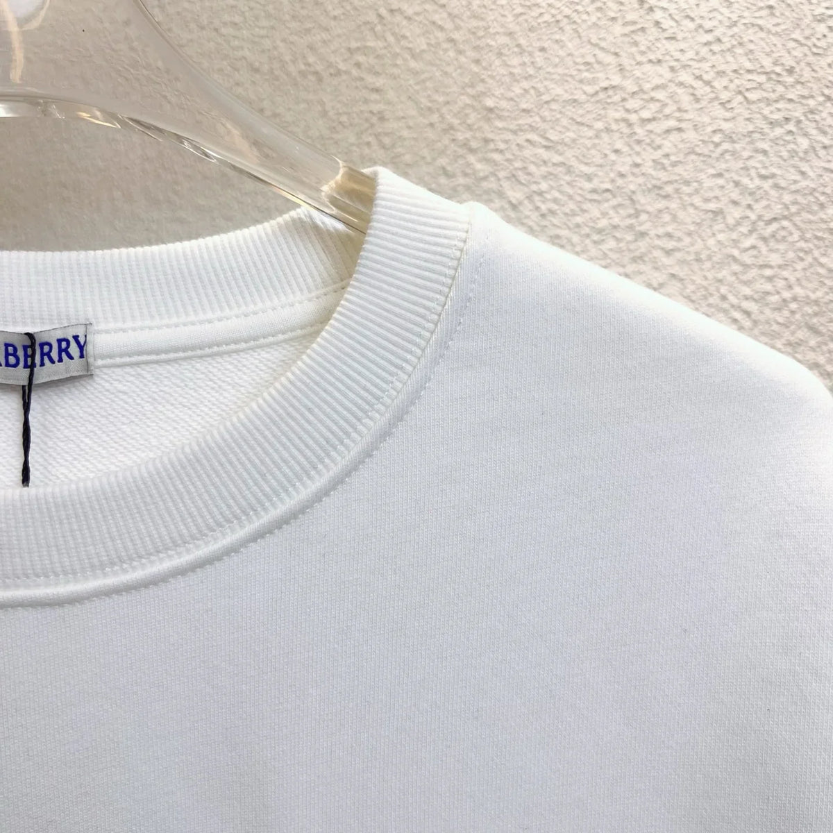 Embroidered letter arm plaid patchwork round neck hoodie