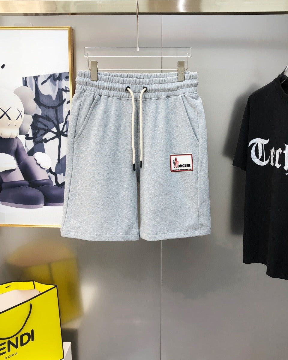 Versatile men's casual shorts