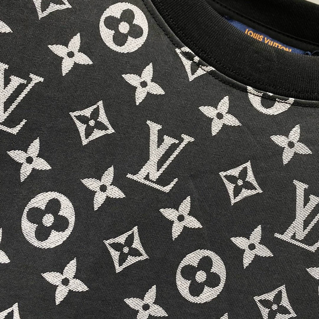 Rendering Pattern T Shirt