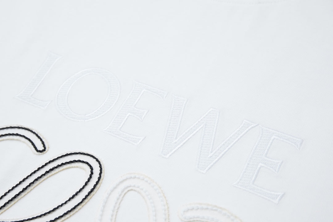 Early spring new patch embroidered letter T-shirt