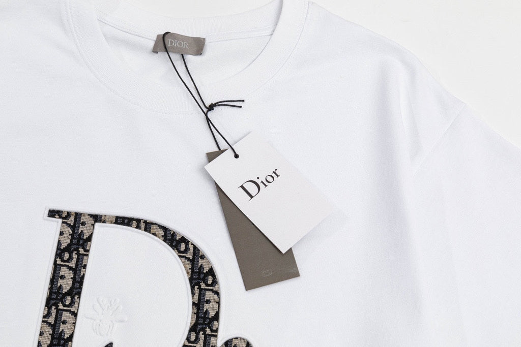 High quality textured jacquard letter patchwork embroidered T-shirt