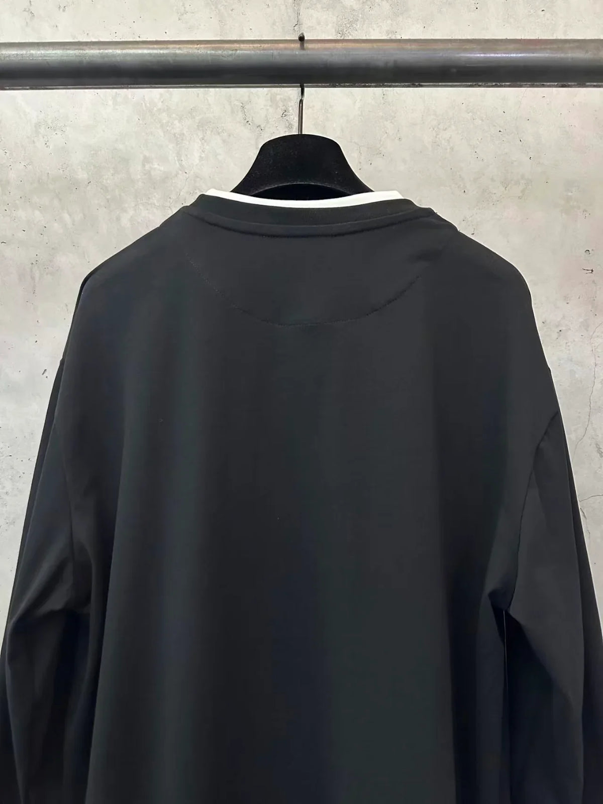 New fabric label fake two-piece base long sleeved shirt