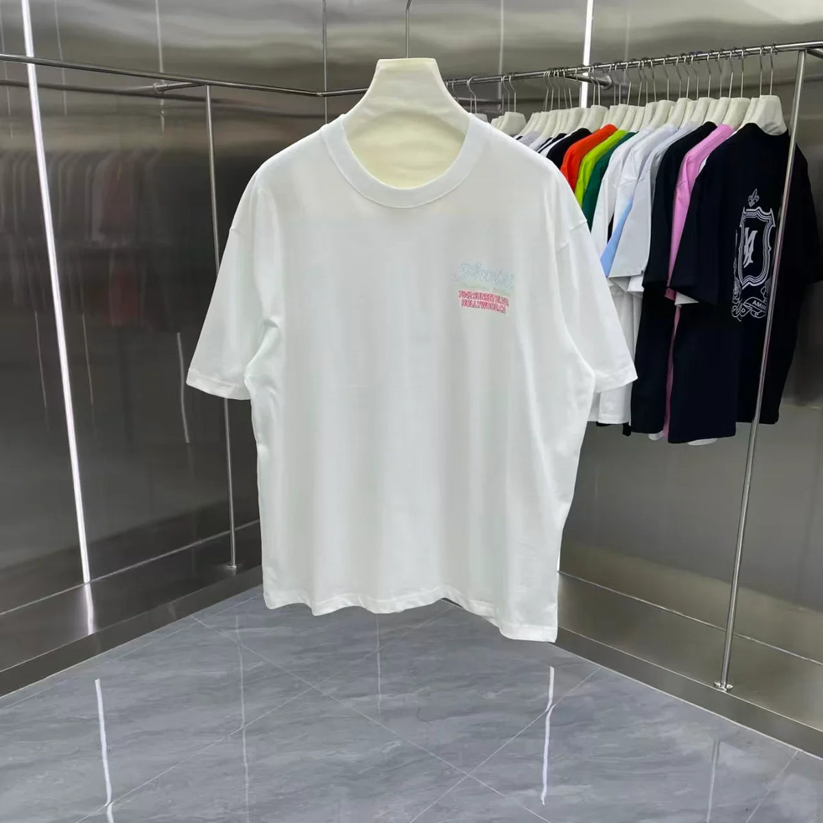 New printed short sleeved T-shirt
