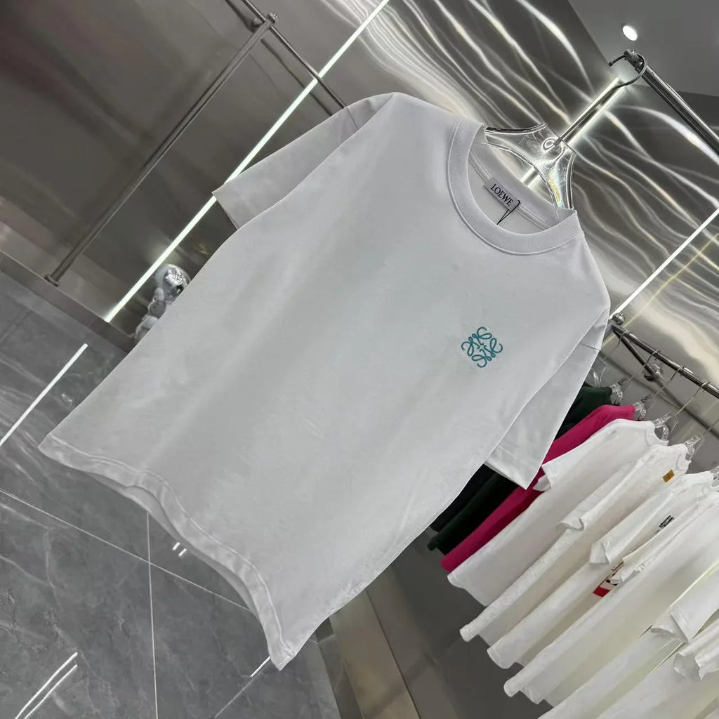 Autumn and winter new round neck short sleeved shirt