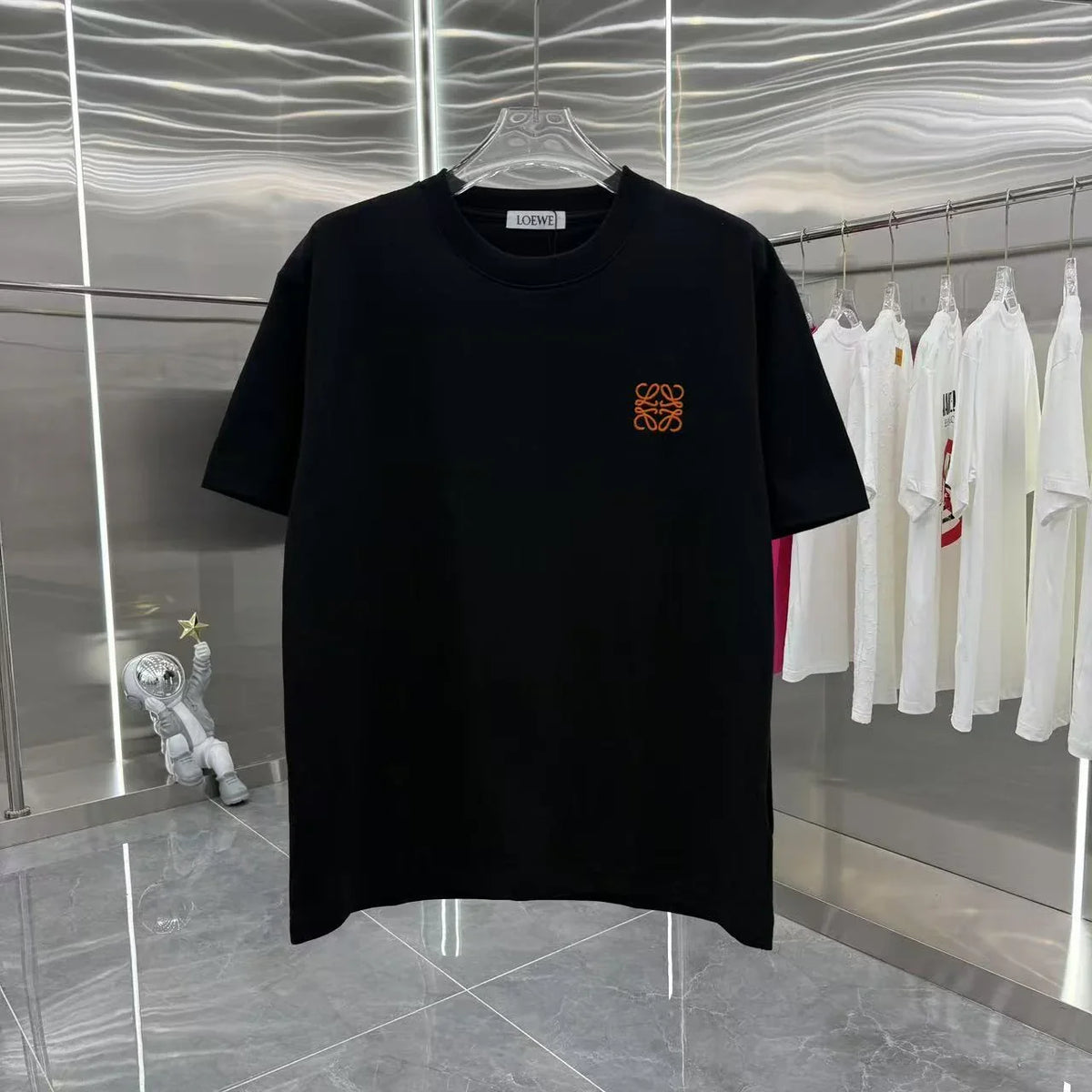 Autumn and winter new round neck short sleeved shirt