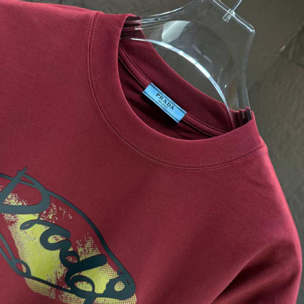 New printed short sleeved T-shirt