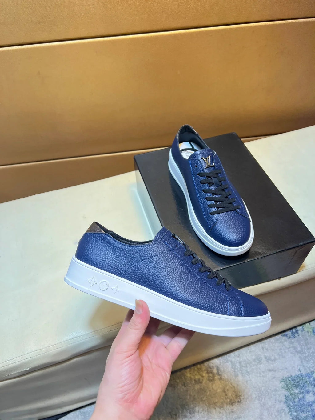 🏃 Casual shoes are a must-have for trendy men