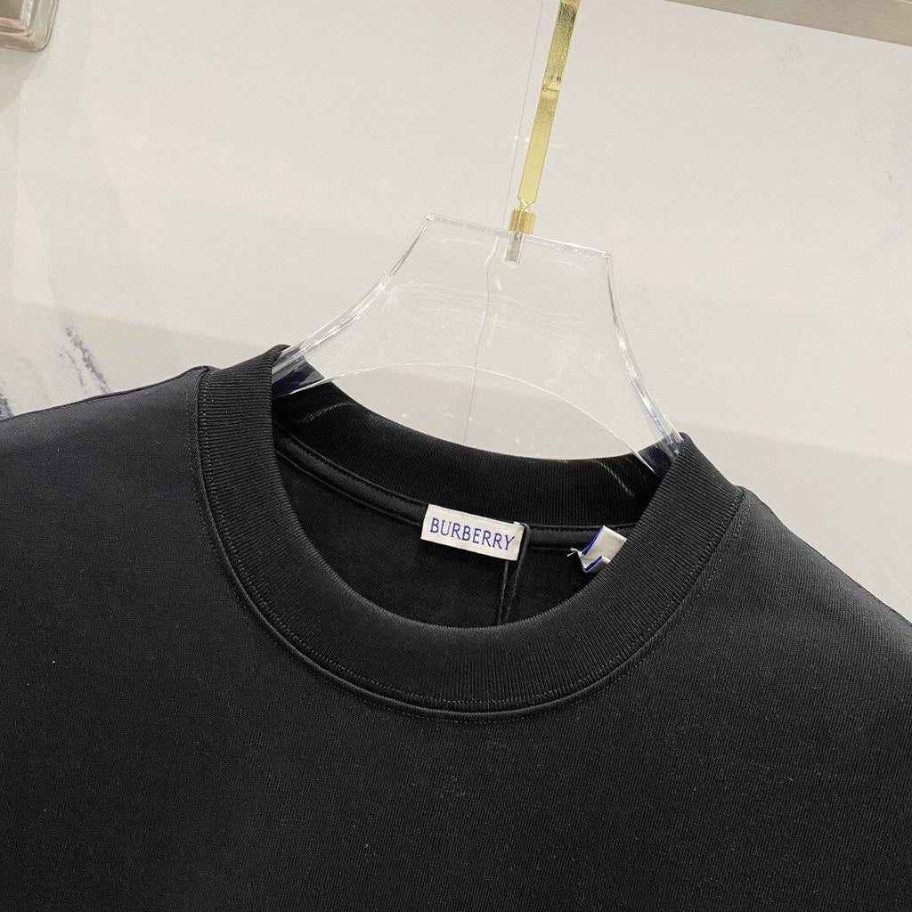 Red Pattern Embroidery T Shirt