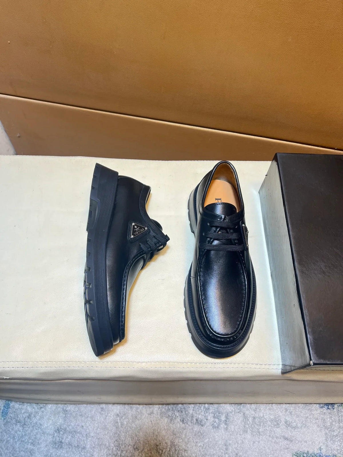 casual leather shoes