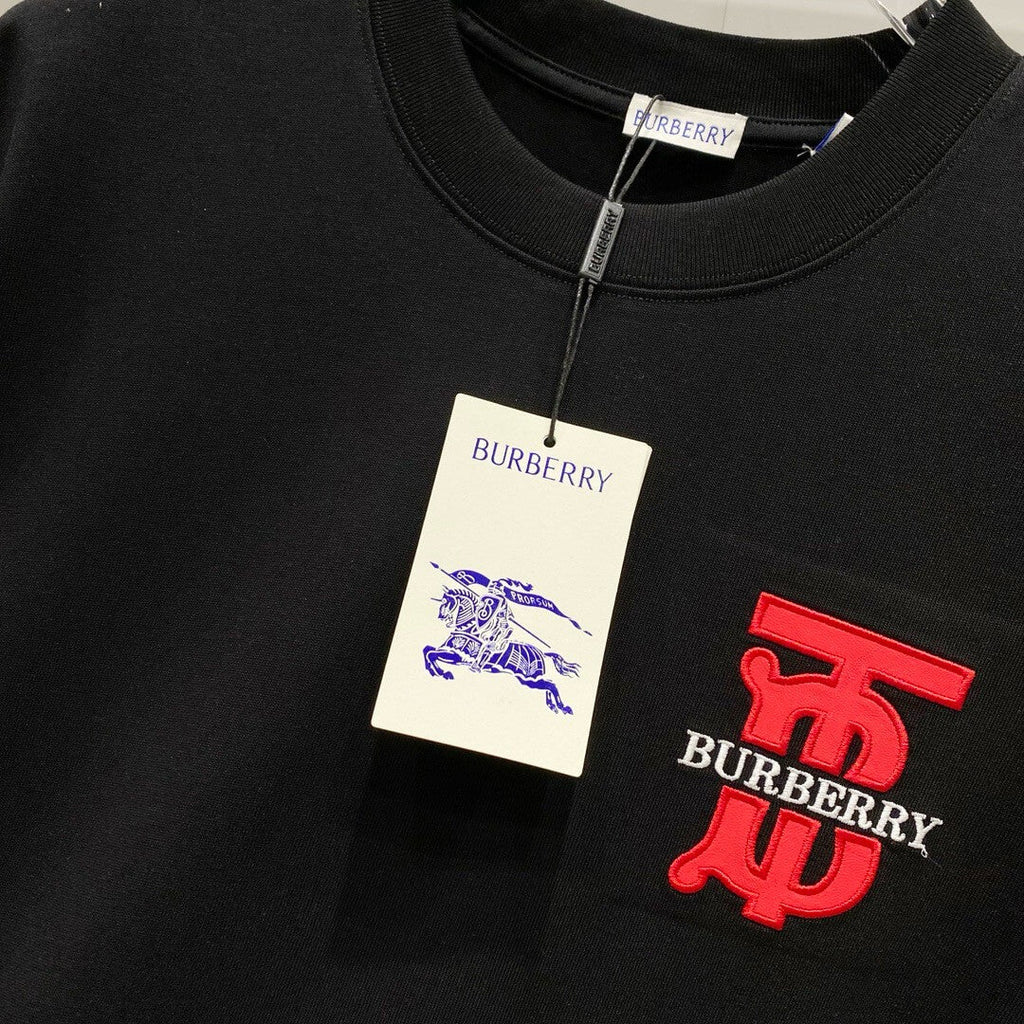 Red Pattern Embroidery T Shirt