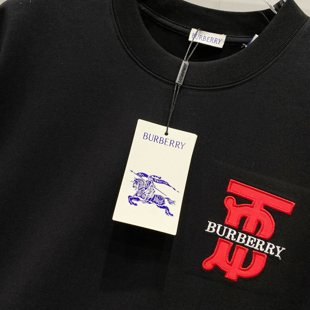 Red Pattern Embroidery T Shirt