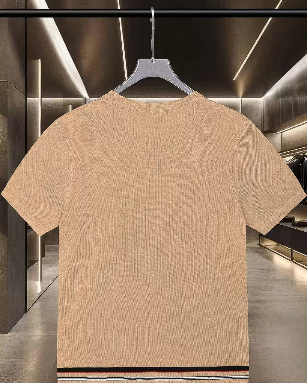 New striped knitted casual short sleeved T-shirt