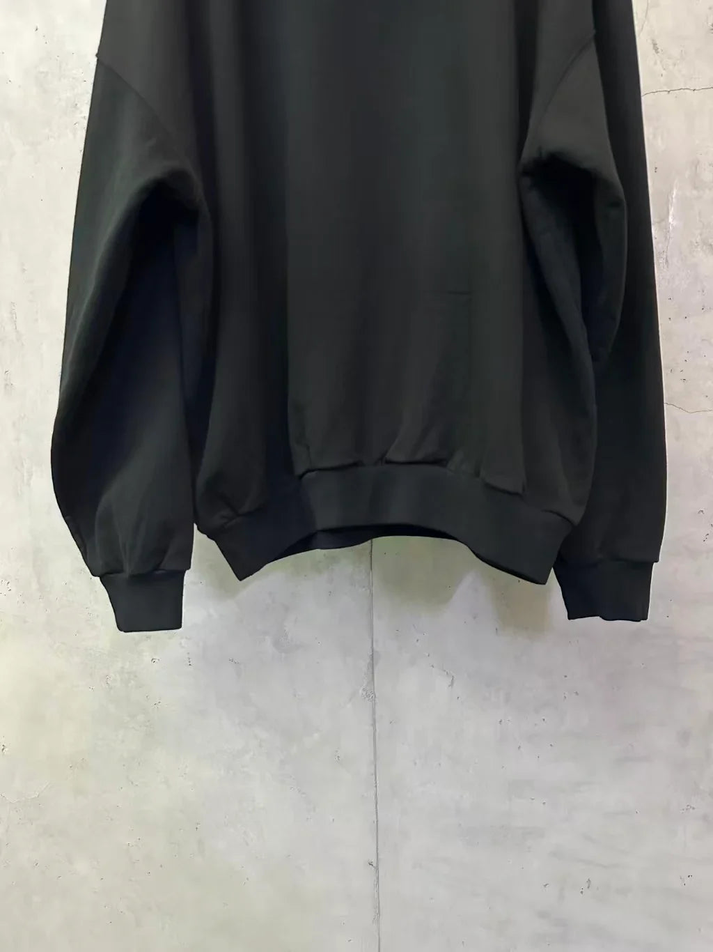 New printed hooded sweatshirt