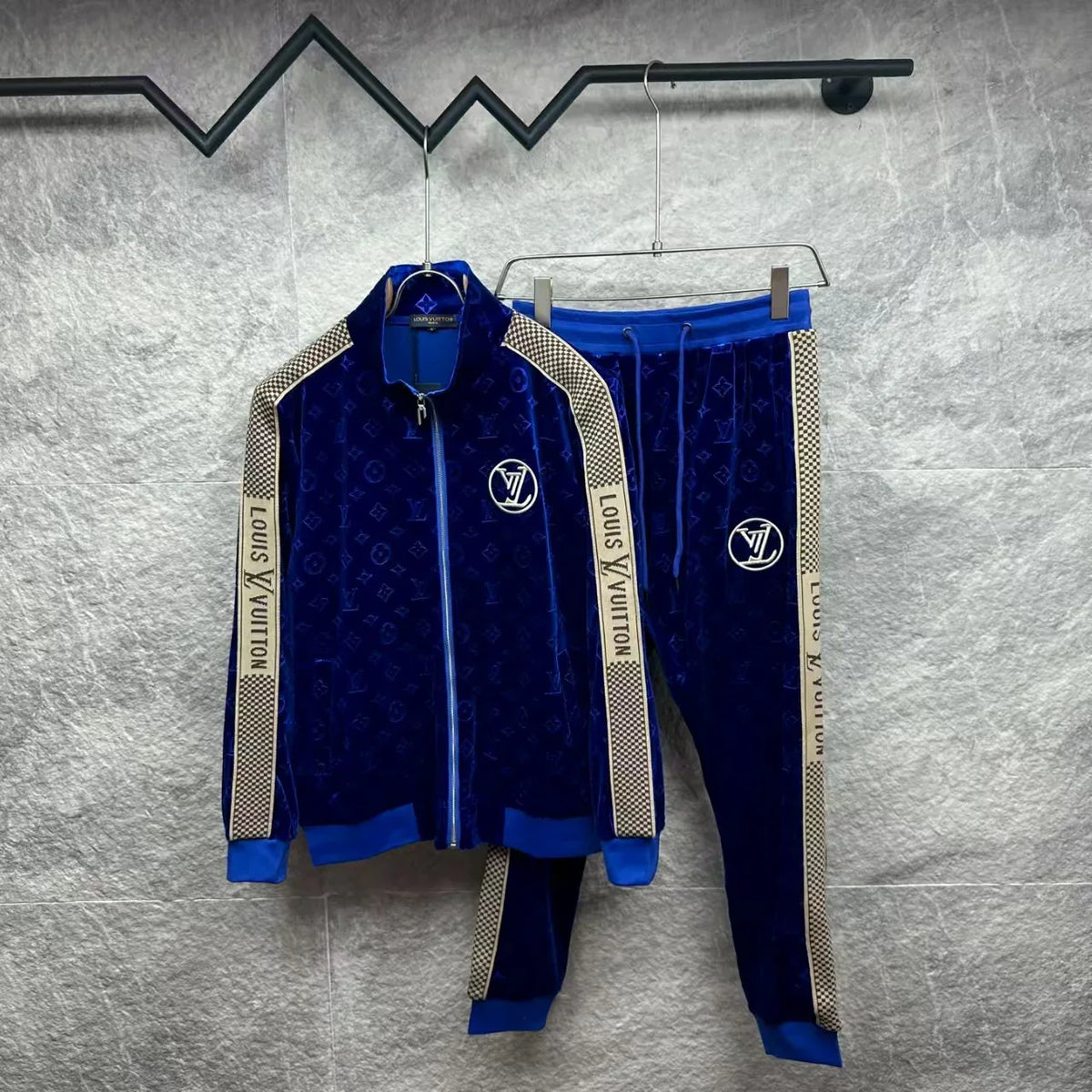 New Embroidered Full Print Set