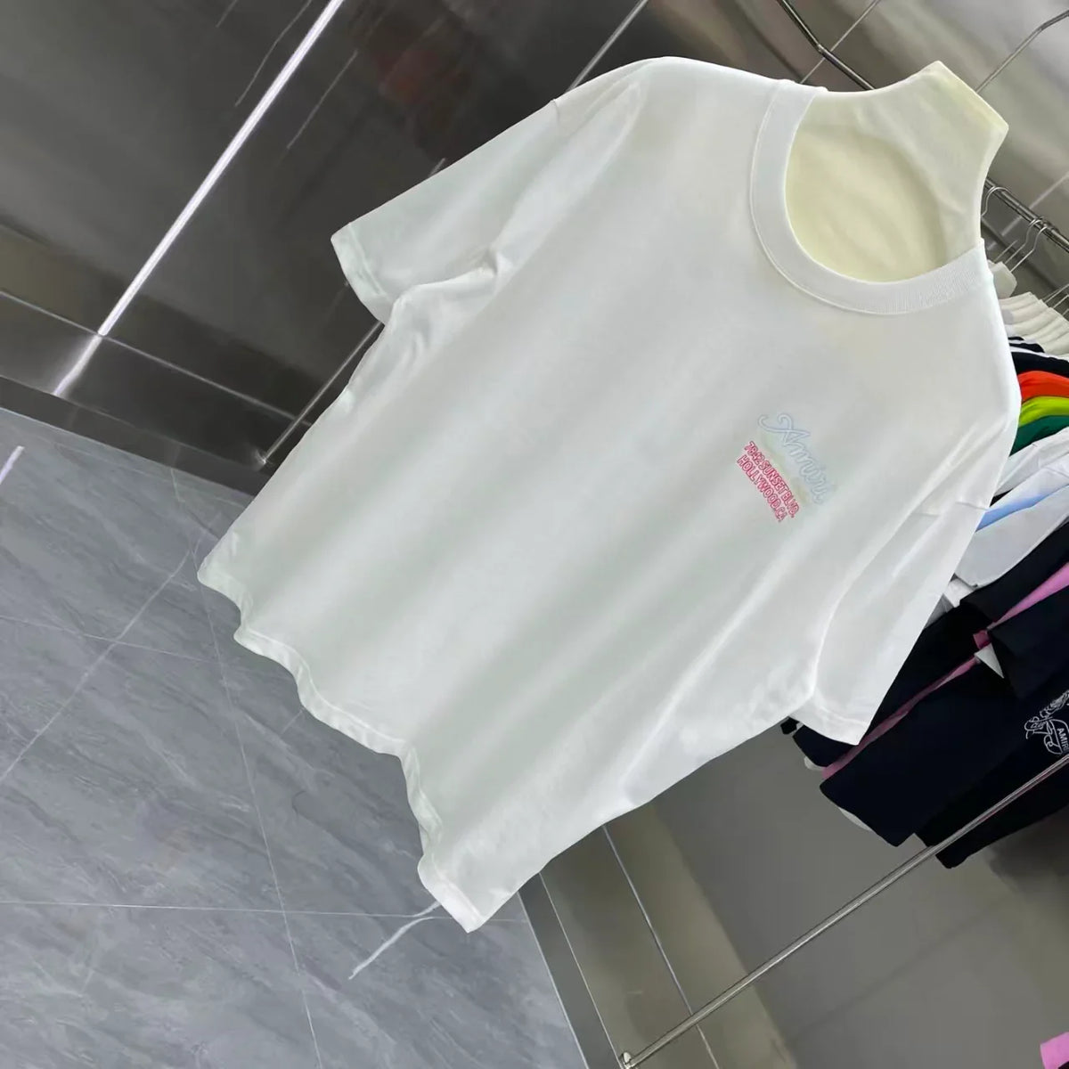 New printed short sleeved T-shirt