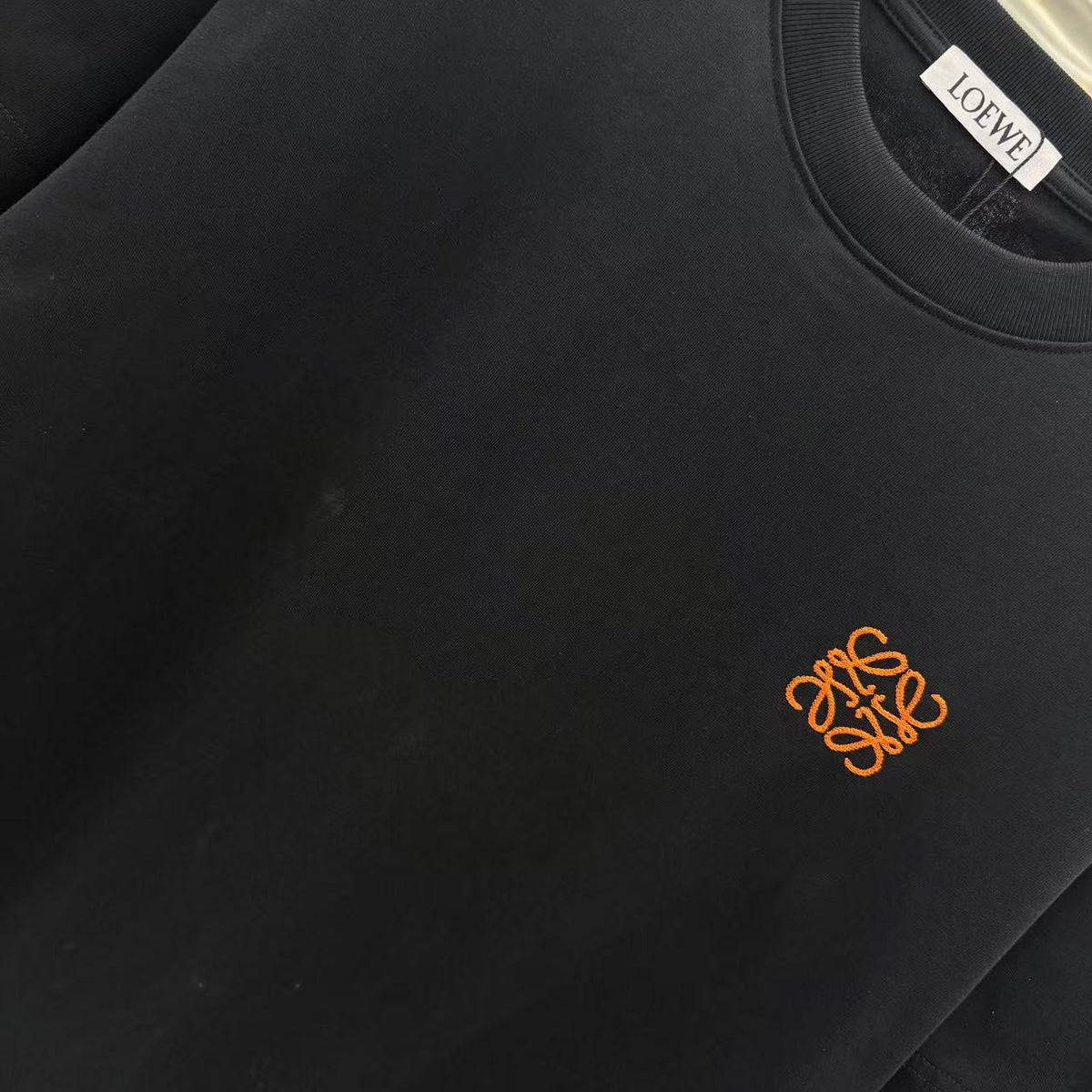 Autumn and winter new round neck short sleeved shirt