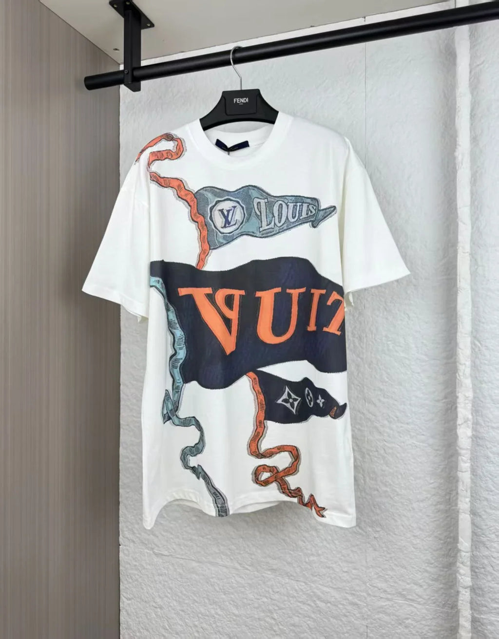 New printed short sleeved T-shirt