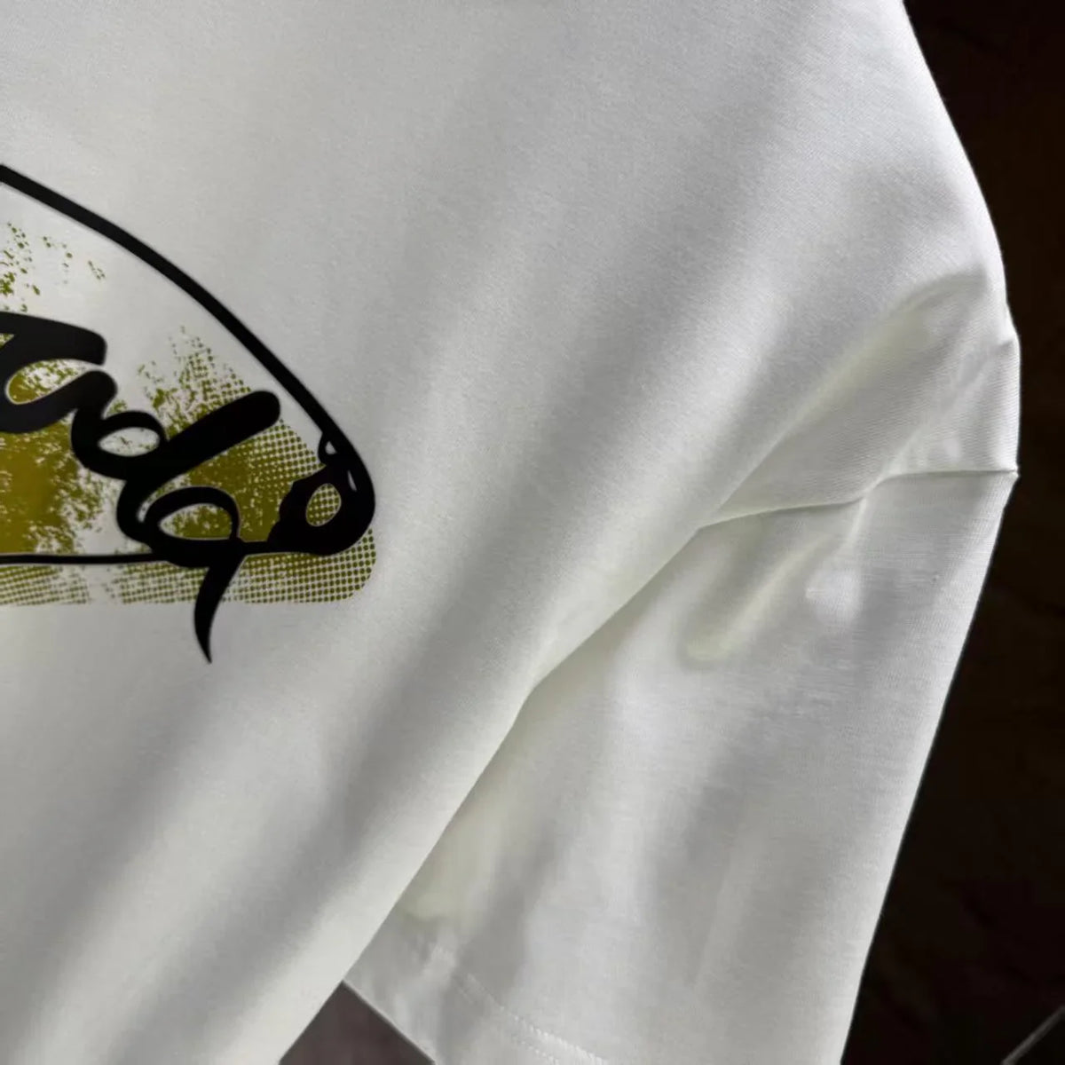 New printed short sleeved T-shirt