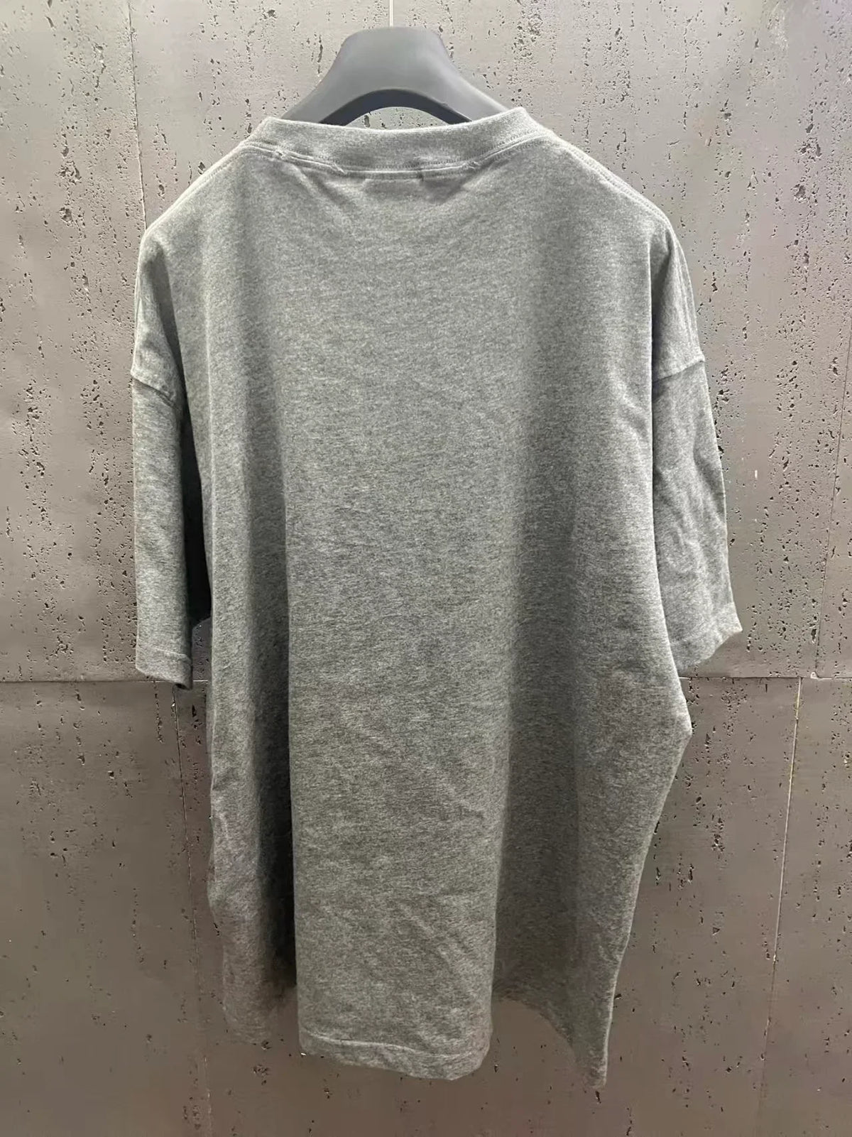 Burnt letter short sleeved T-shirt