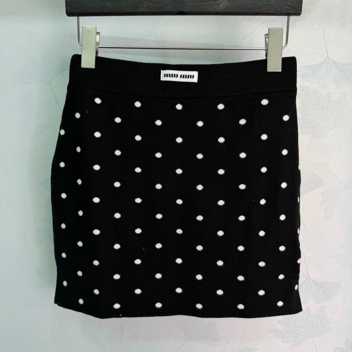 26 Early Fall New Polka Dot Knit Long-Sleeve Cardigan and Mini Skirt Set